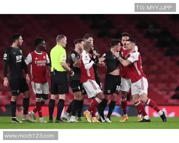 里昂主场迎战贺芬咸期待精彩对决与进球盛宴